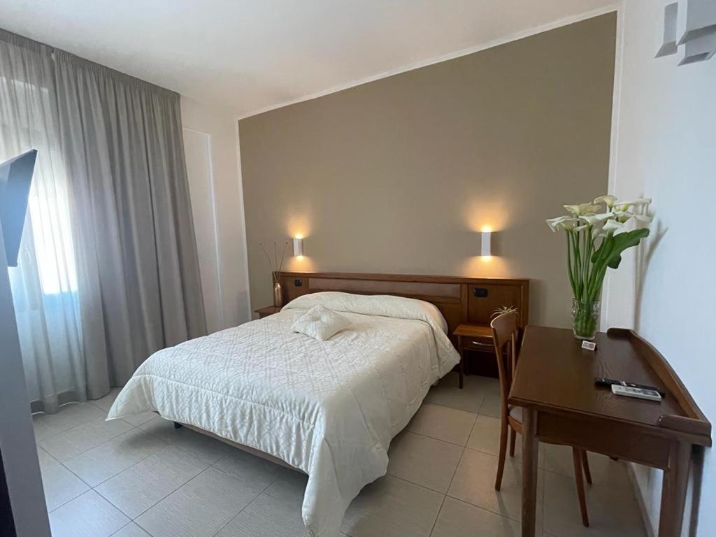 Hotel Posidonia Porto Cesareo Luaran gambar